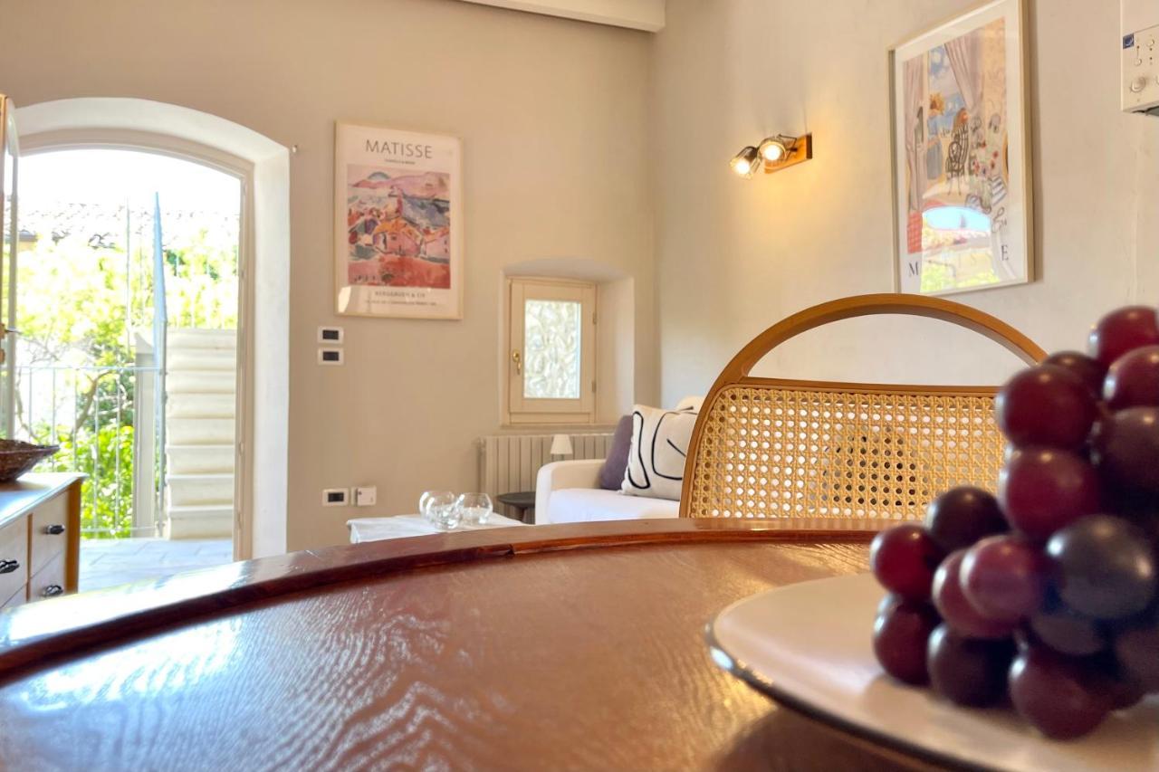 Apartamento Borgo Dei Sogni San Felice del Benaco Exterior foto